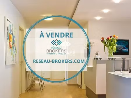 a vendre un ensemble immobilier indépendant à usage de bureaux