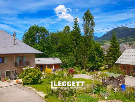 maison 10 pièce(s)  lescheraines