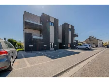 splendide appartement rdc 2 chambres avec jardin et terrasse