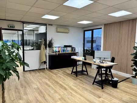 location bureau 60 m² à bron (69500)