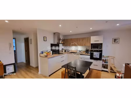 vente appartement 4 pièces 100.95 m² à fuveau (13710)  345 000 €