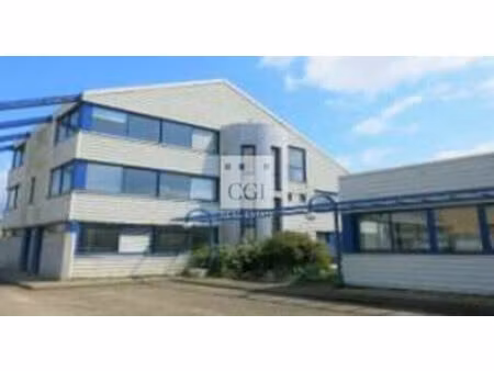 location bureau 21 m² à saint-fons (69190)