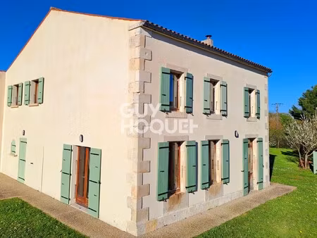 maison à vendre de 6 pièces de 157 m²