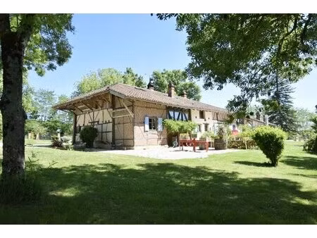 belle demeure bressane rénovée avec vue imprenable