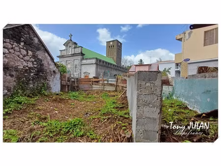 vente terrain 179 m² à basse terre (97100)  72 000 €