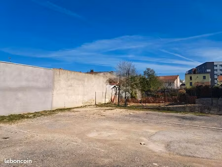 vente terrain 182 m² à reims (51100)  77 000 €