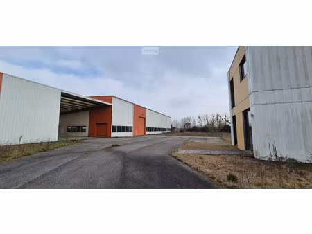 vente locaux professionnels à cherreau (72400)  682 500 €