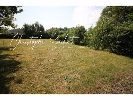 parcelle à bâtir de 900m2 sur marigny