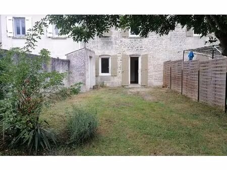 location appartement  20.8 m² t-1 à dompierre-sur-charente  360 €