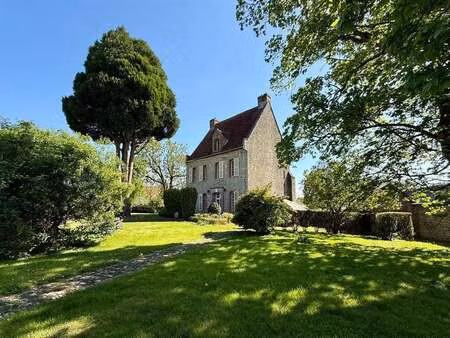 maison de luxe à vendre à haussez : 590 000 € | 183m²