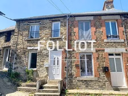 vente immeuble à condé-en-normandie (14110) : à vendre / 109m² condé-en-normandie