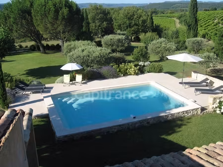 maison à vendre 293 m2  piscine  atelier parcelle de 7600 m2 lourmarin (84)