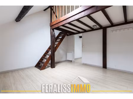 appartement f2 au coeur du village !