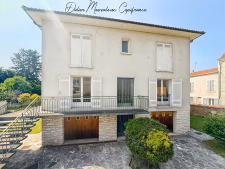a vendre maison 8 pièces   rare sur le secteur!