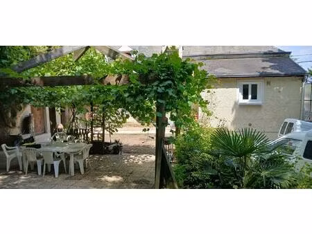 maison salon - salle a manger - 3 grandes chambres