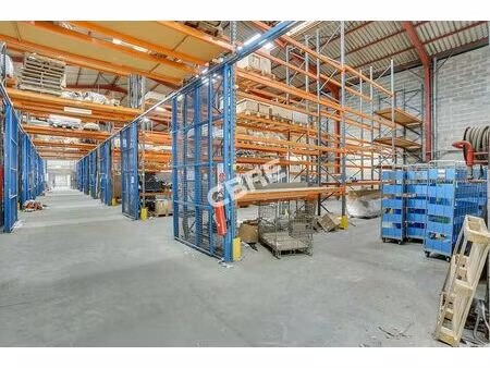 location local d'activités fontenay sous bois 2 203 m²