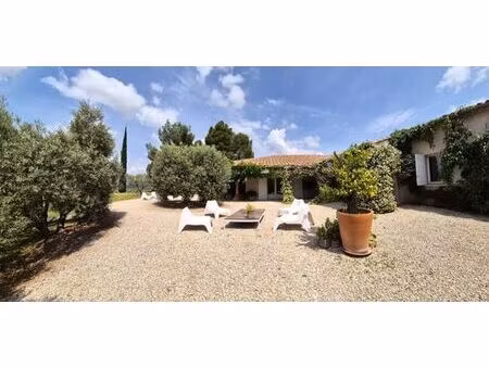 villa de luxe de 6 pièces en vente saint-pierre-de-vassols  provence-alpes-côte d'azur