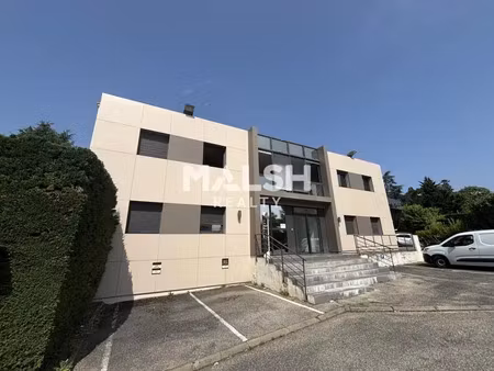 a vendre - bureaux - francheville - 71 m² et ses 3 stationnements