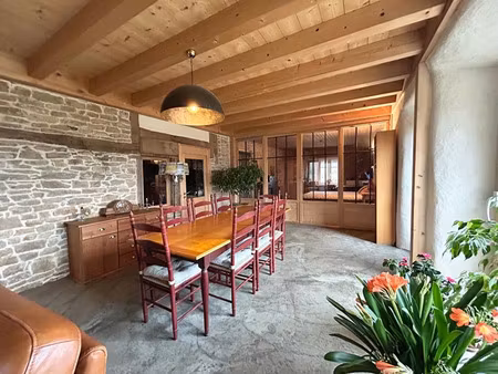 vente maison 8 pièces 222 m² maîche (25120)