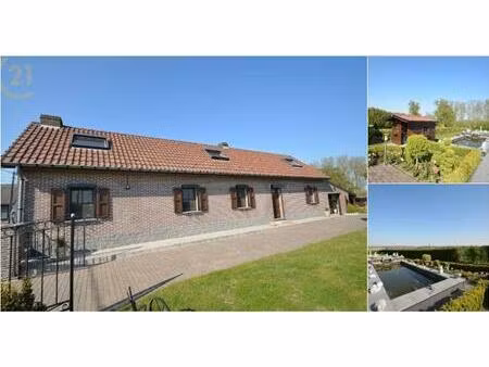 fermette à vendre avec garage et 2 chambres   hacquegnies (var99088)