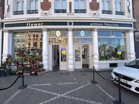 vente commerce 2 pièces 238 m² cambrai (59400)