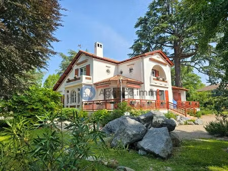 vente maison 6 pièces 207 m² navarrenx (64190)