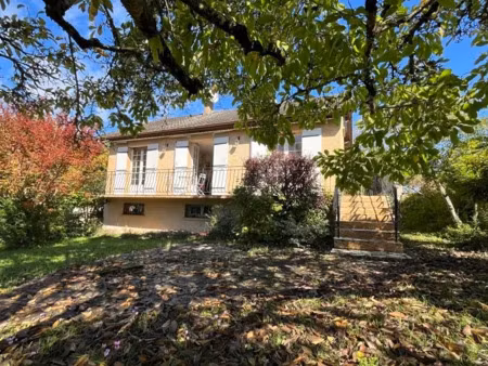 vente maison 5 pièces 77 m² à lanquais (24150)  195 064 €