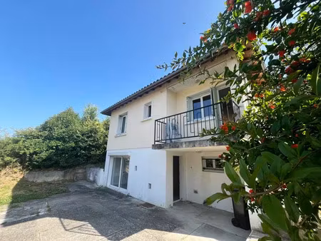 vente maison 5 pièces 102 m² à saint-pardoux-isaac (47800)  114 030 €