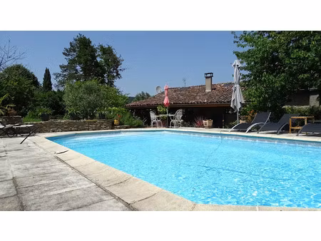 vente maison 6 pièces 200 m² à lieurac (09300)  270 000 €