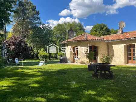 vente maison 9 pièces 327 m² à barbezieux-saint-hilaire (16300)  550 000 €