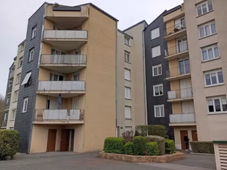 location locaux professionnels à noisiel (77186)  235 €