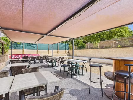 vente locaux professionnels à saint-jean-en-royans (26190)  235 000 €