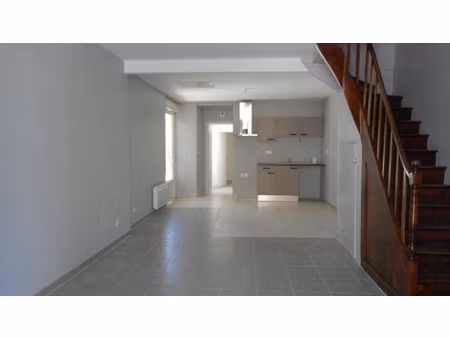 vente immeuble 10 pièces 121 m² à chazelles (16380)  264 750 €