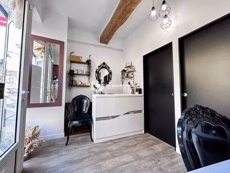 special investisseur - vente d'un local commercial loue - salon de beaute dans le centre v