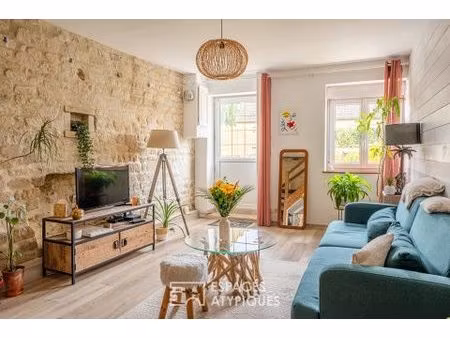 charmante maison de village avec pierre et poutres apparentes