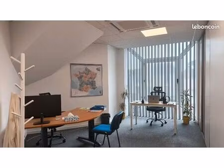 bureau de 18 m² – 1 à 2 personnes – champagne-au-mont-d'or