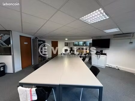 bureaux 355 m²