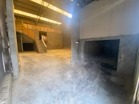 location locaux professionnels à soorts-hossegor (40150)  1 600 €