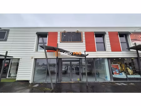 location locaux professionnels 0 pièces 95 m² à beauvoir-sur-mer (85230)  900 €