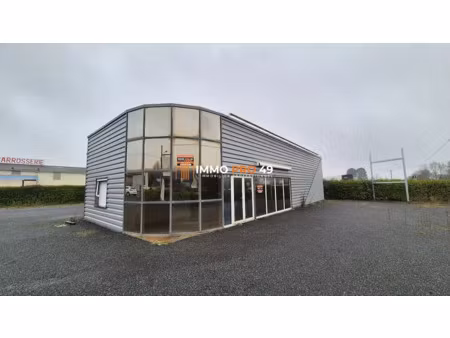 location locaux professionnels 157 m² à mauges-sur-loire (49620)  1 200 €