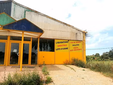 location locaux professionnels à moissac (82200)  1 550 €