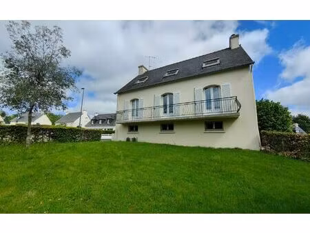 maison guingamp 152 m² t-6 à vendre  189 000 €
