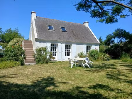 très belle maison dans un lieu- dit sur les hauteurs de sauzon