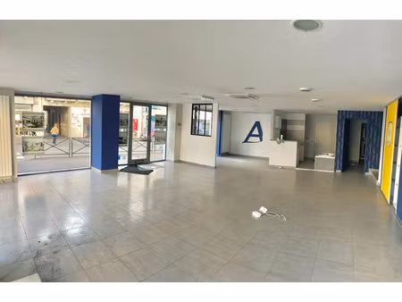 location locaux professionnels à perigueux (24000)  nan €