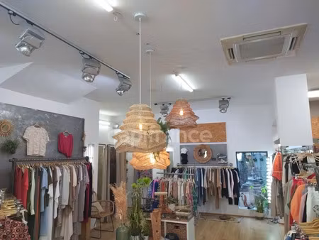 gard (30) le grau du roi (30240) à vendre fonds de commerce magasin/boutique de vêtements 