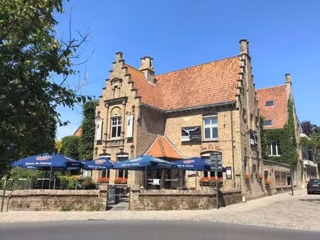 restaurant met woonst in hartje diksmuide