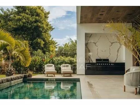 villa d’exception avec vue sur le golf et prestations haut de gamme - mzimc924