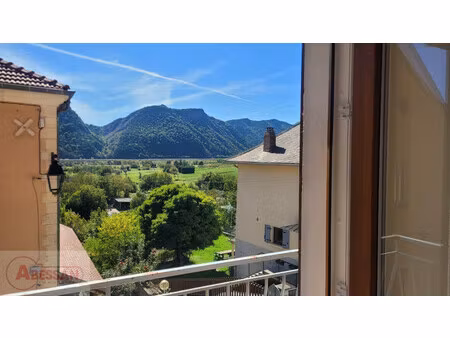 vente appartement espinasses  77m² 3 pièces 162 000€ avec balcon