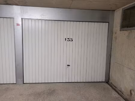 garage parking à louer roissy-en-france