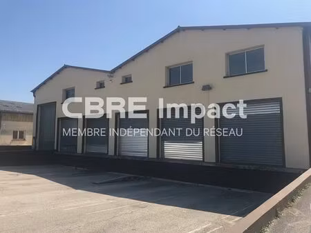 location local d'activités couchey 925 m²